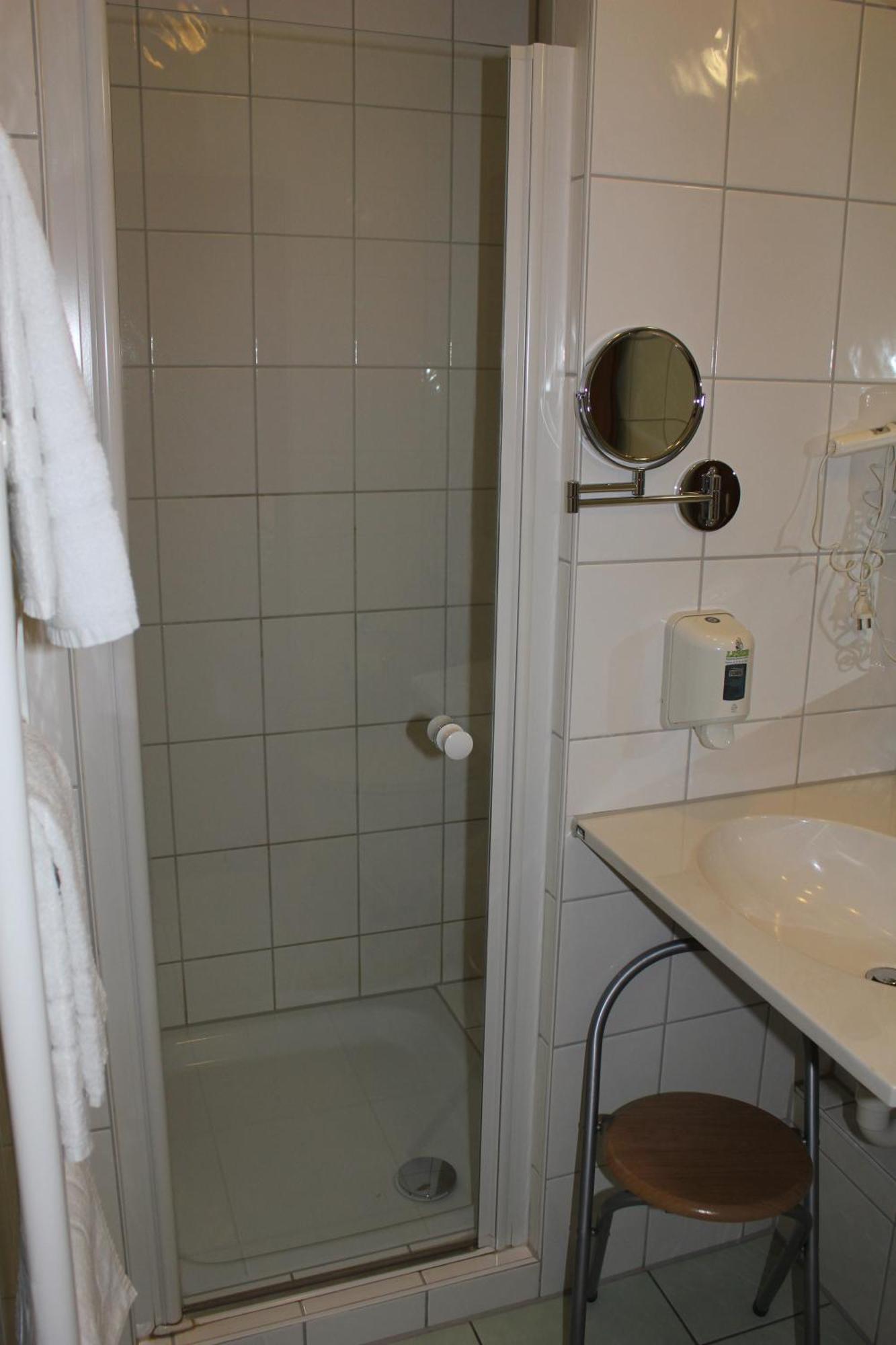 Hotel Seltenbacher Hof Тутлінген Номер фото
