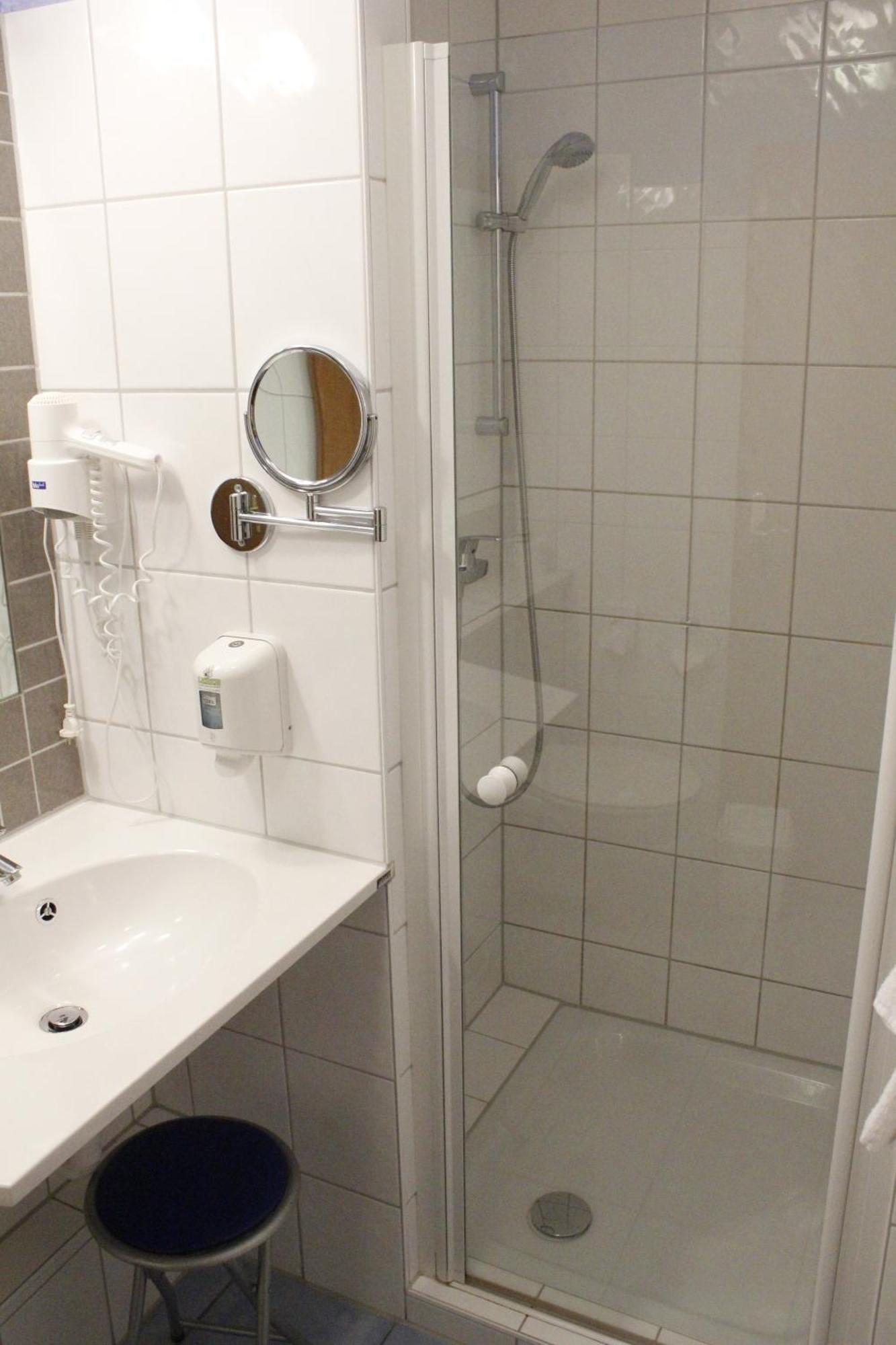 Hotel Seltenbacher Hof Тутлінген Номер фото