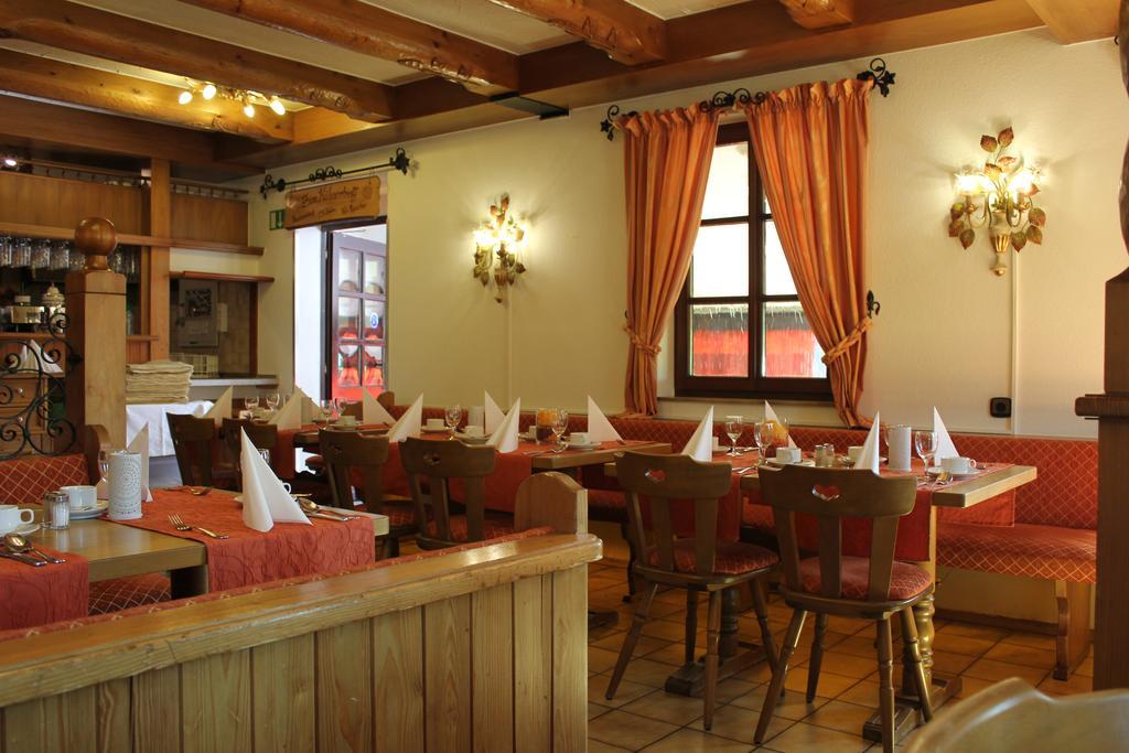Hotel Seltenbacher Hof Тутлінген Екстер'єр фото