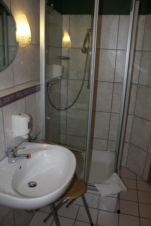 Hotel Seltenbacher Hof Тутлінген Номер фото