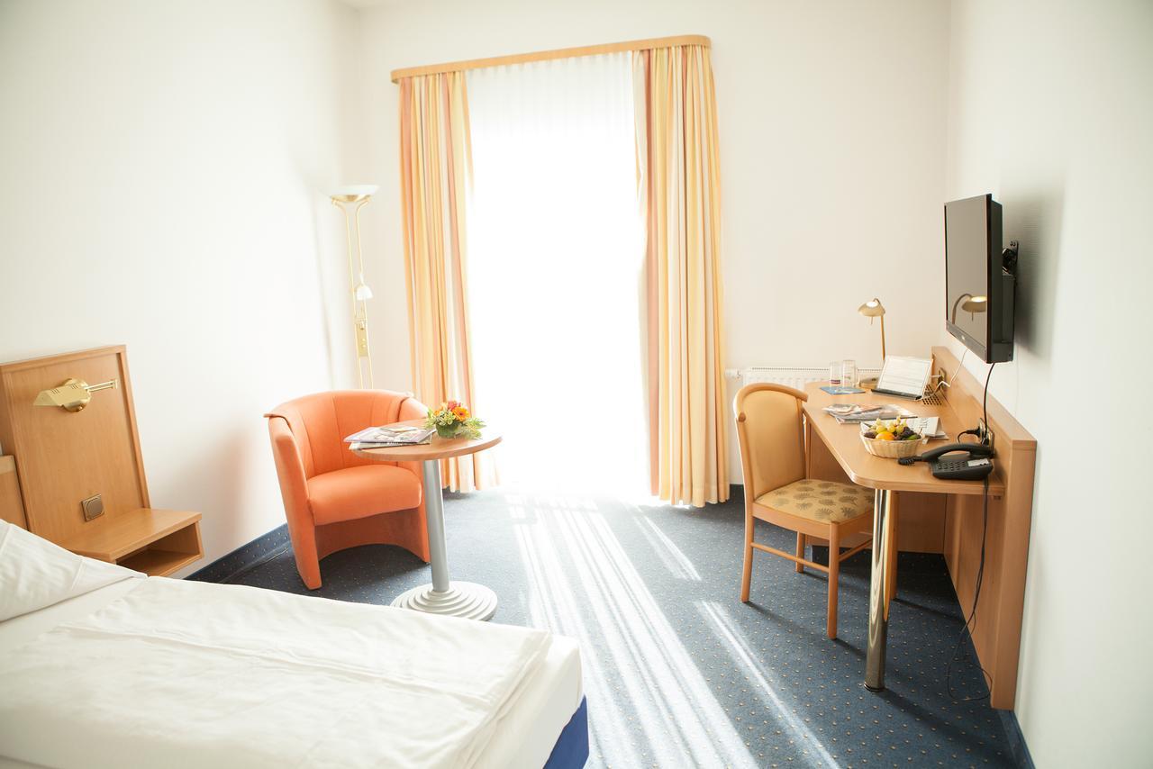 Hotel Seltenbacher Hof Тутлінген Екстер'єр фото